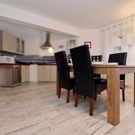 Apartament Przy Latarni Morskiej Kolobrzeg Exterior photo