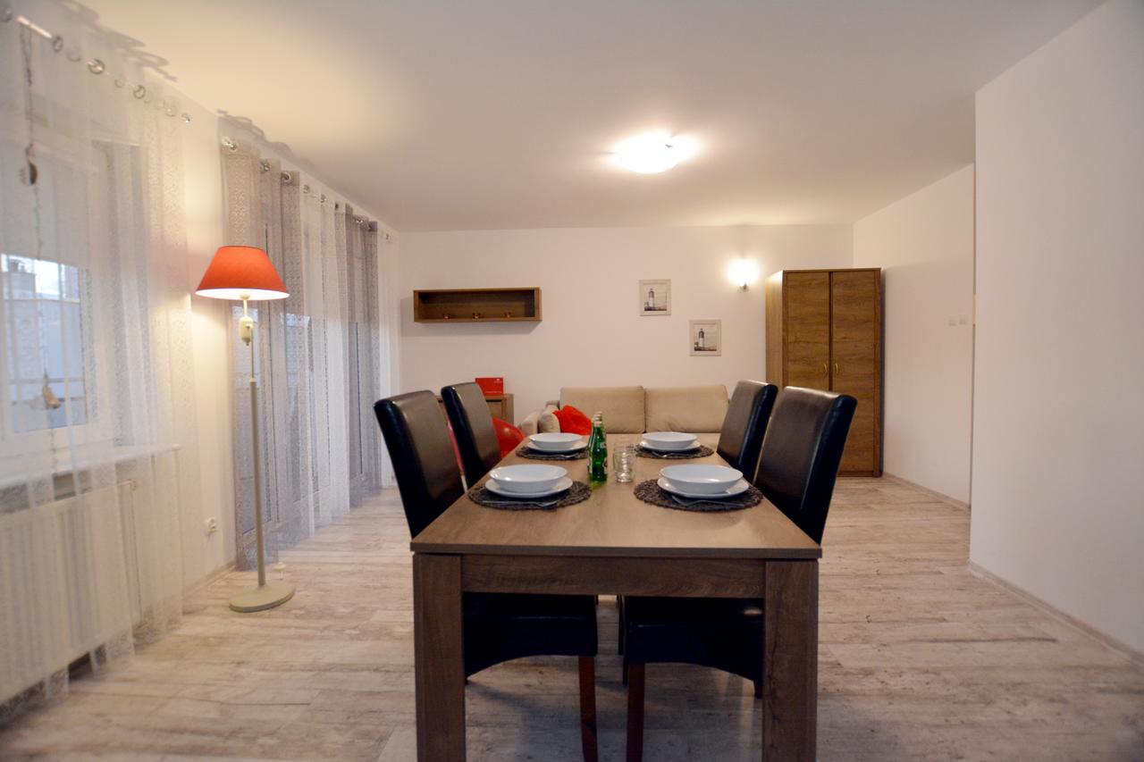 Apartament Przy Latarni Morskiej Kolobrzeg Exterior photo